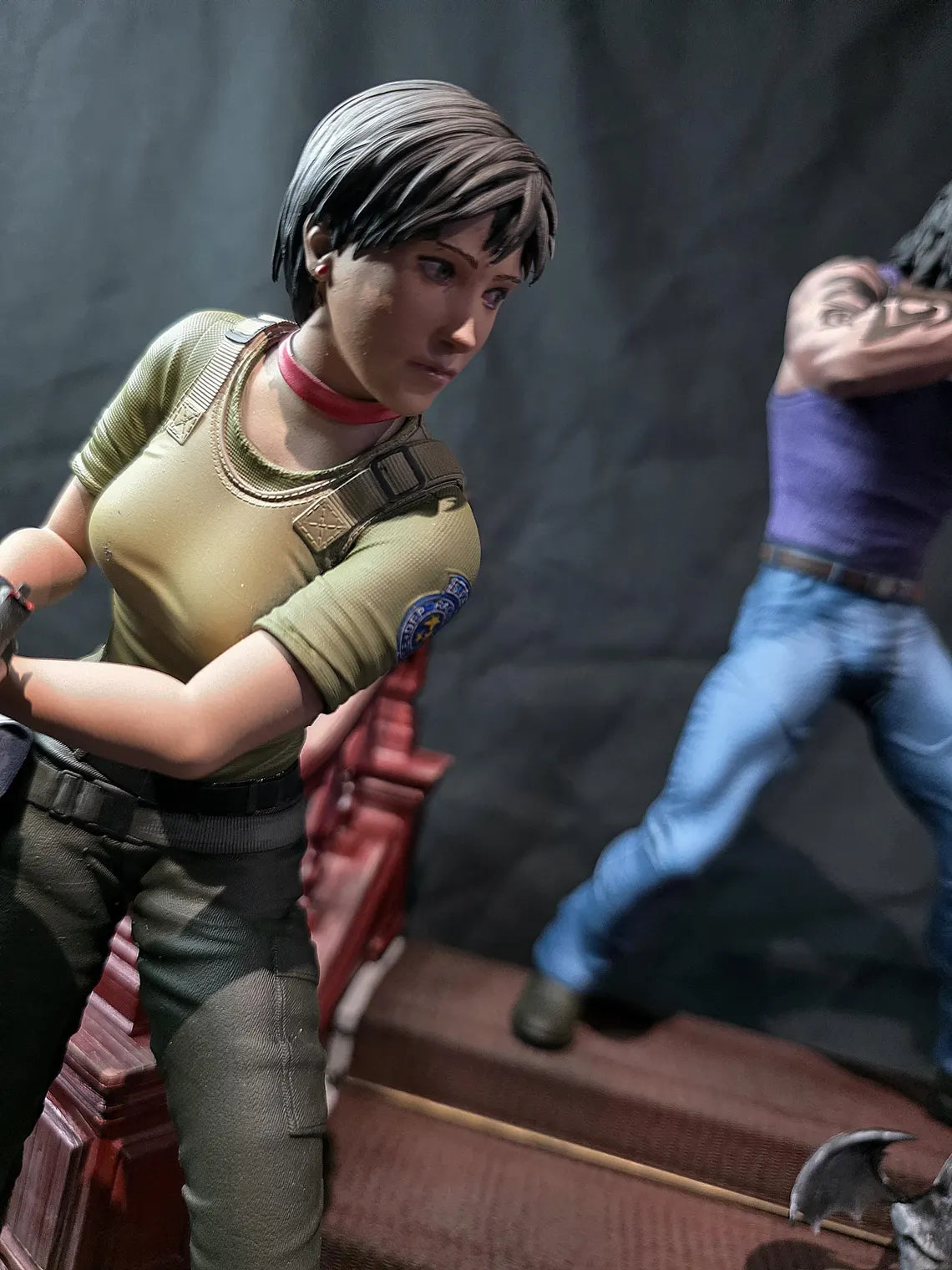 1/6 Resident Evil Zero Billy & Rebecca Premium Statue and base